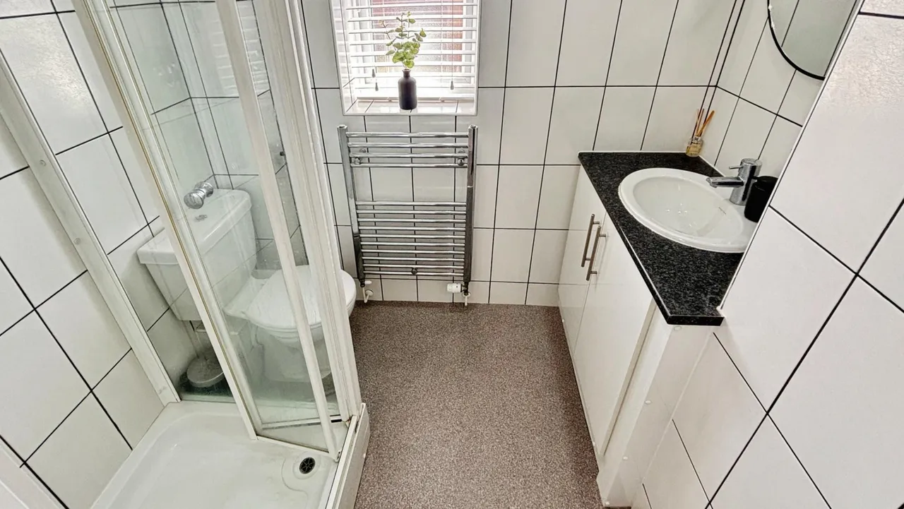 Jubilee Close, Cherry Willingham, LN3, photo 11
