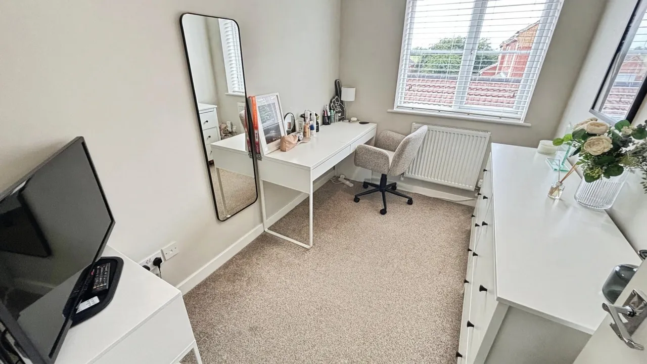 Jubilee Close, Cherry Willingham, LN3, photo 13