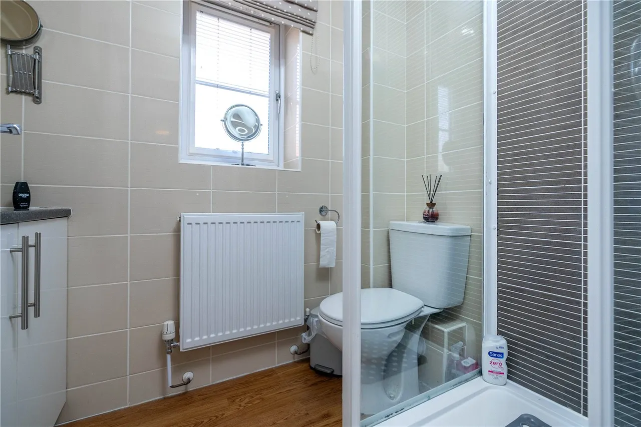 Finch Drive, Sleaford, Lincolnshire, NG34, photo 11