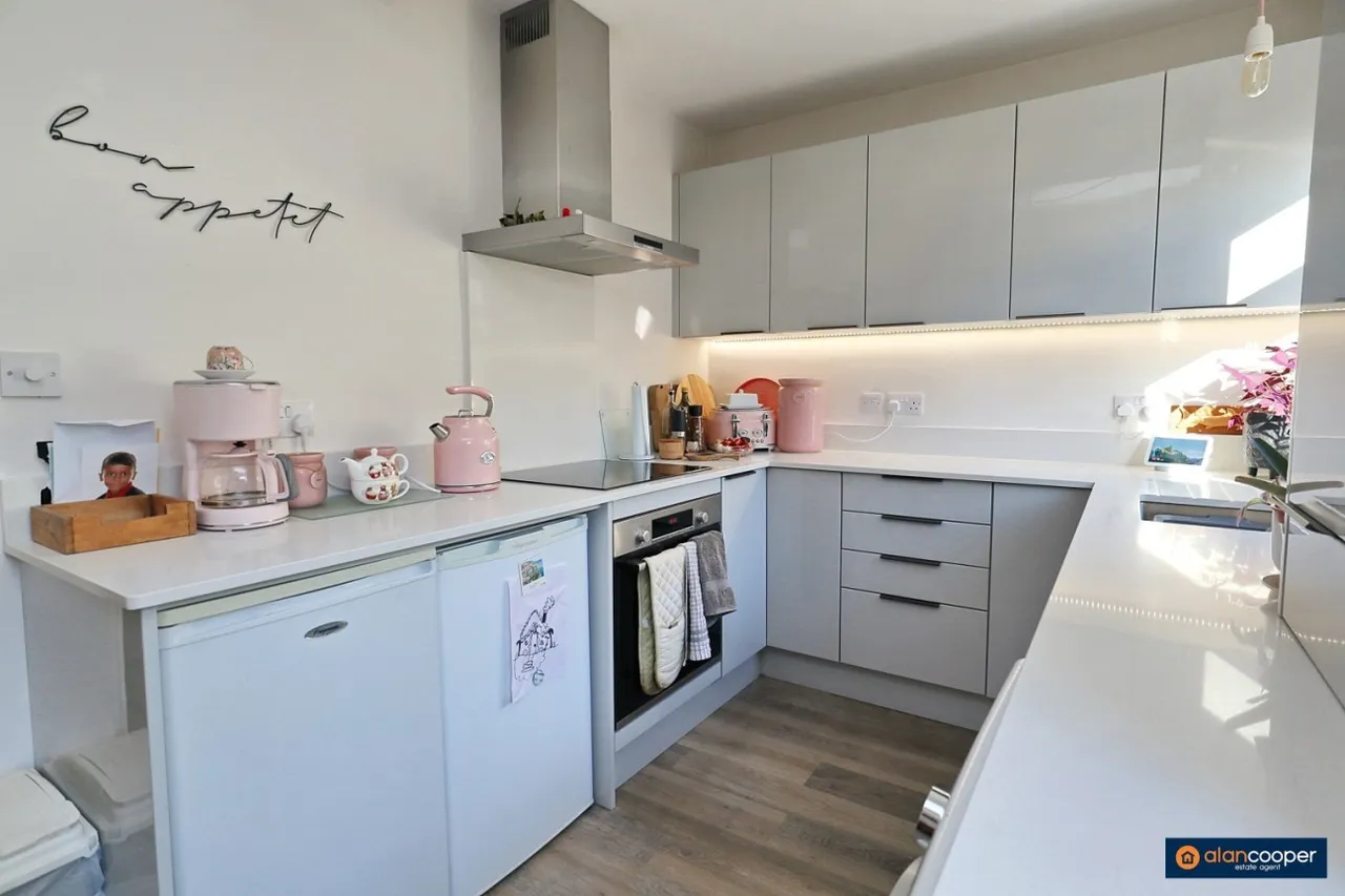 Aston Road, Abbey Green, CV11, photo 7