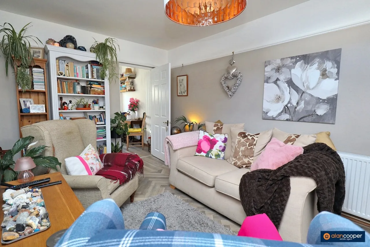 Aston Road, Abbey Green, CV11, photo 3
