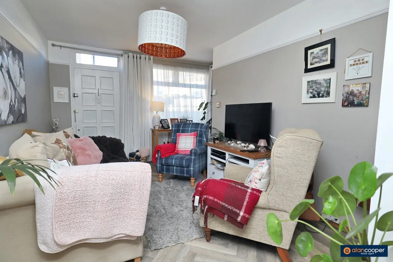 Aston Road, Abbey Green, CV11, photo 5