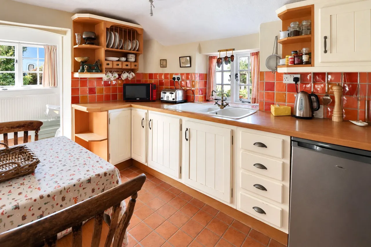 Old Cleeve, Minehead, TA24, photo 6