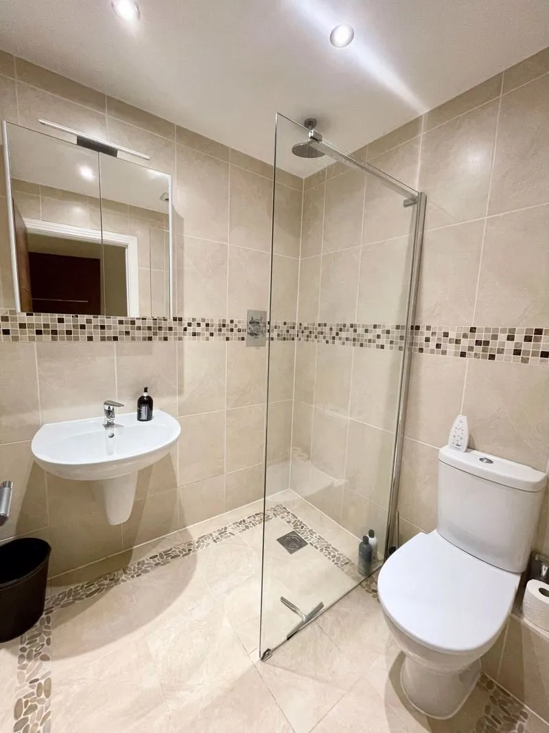 2 Studland Dene Road, Bournemouth BH4 8DP, photo 9