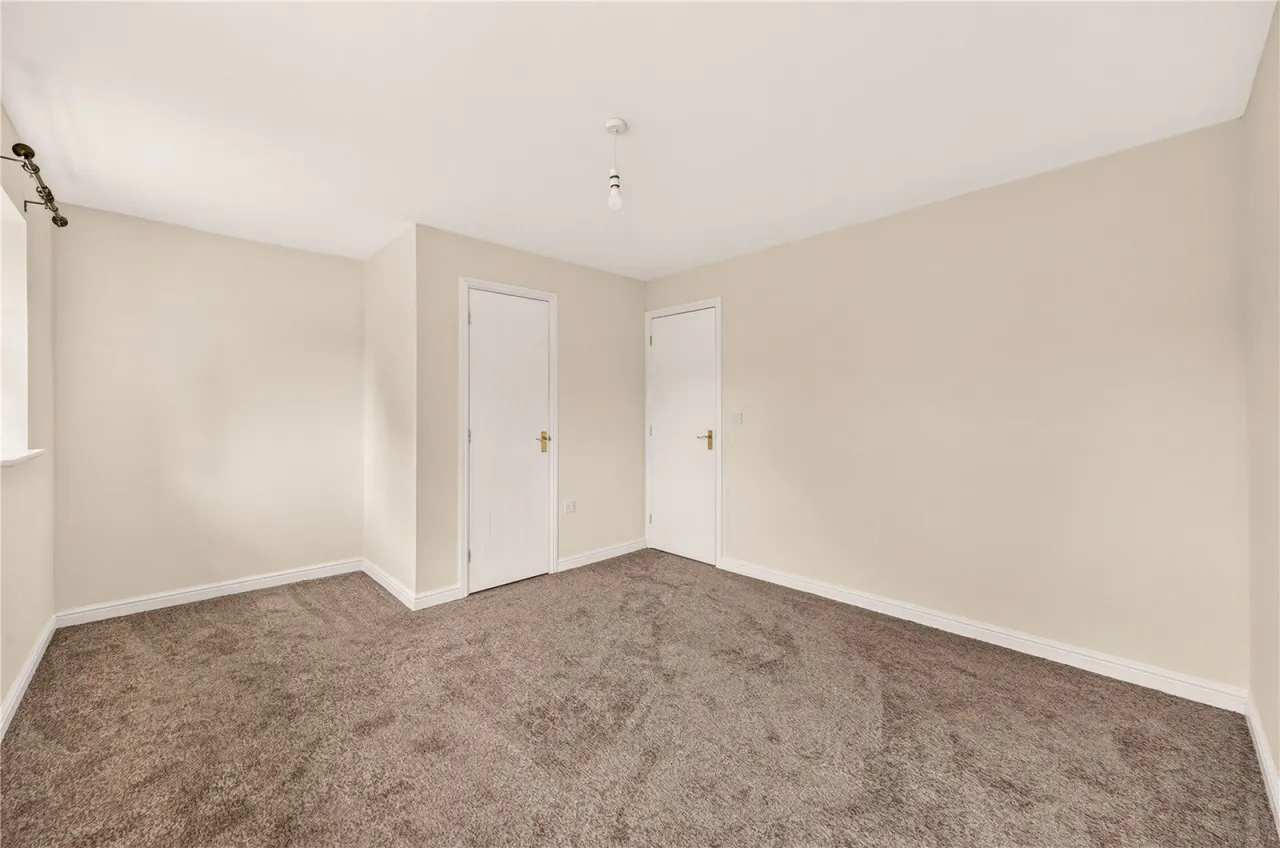 Julius Close, Emersons Green, BS16, photo 14