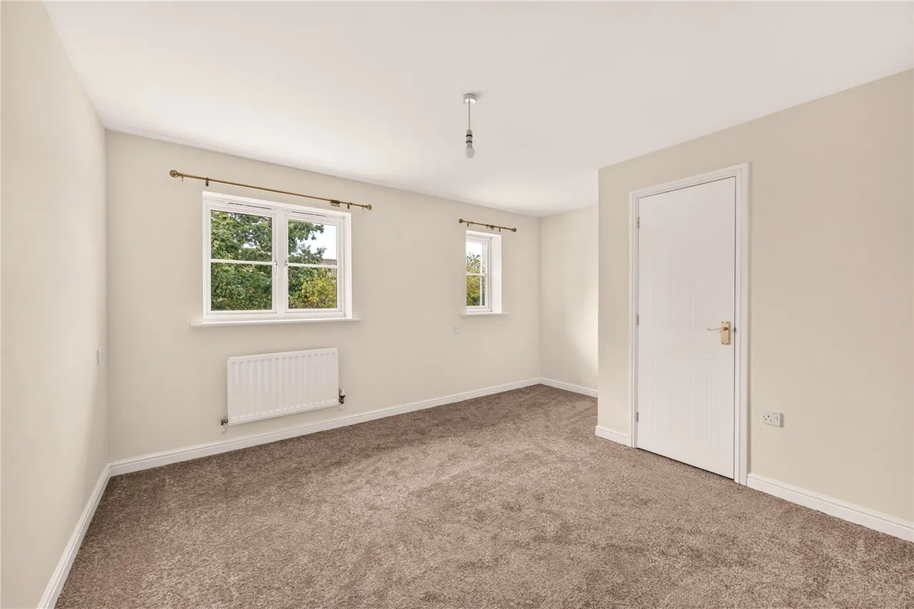 Julius Close, Emersons Green, BS16, photo 4