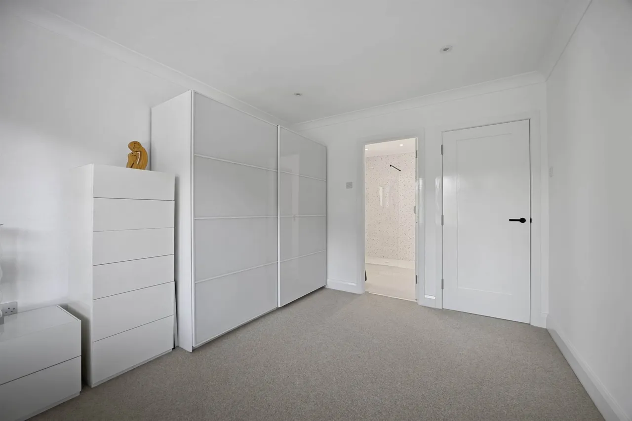 off Castlehill Road, Belfast, BT4, photo 22