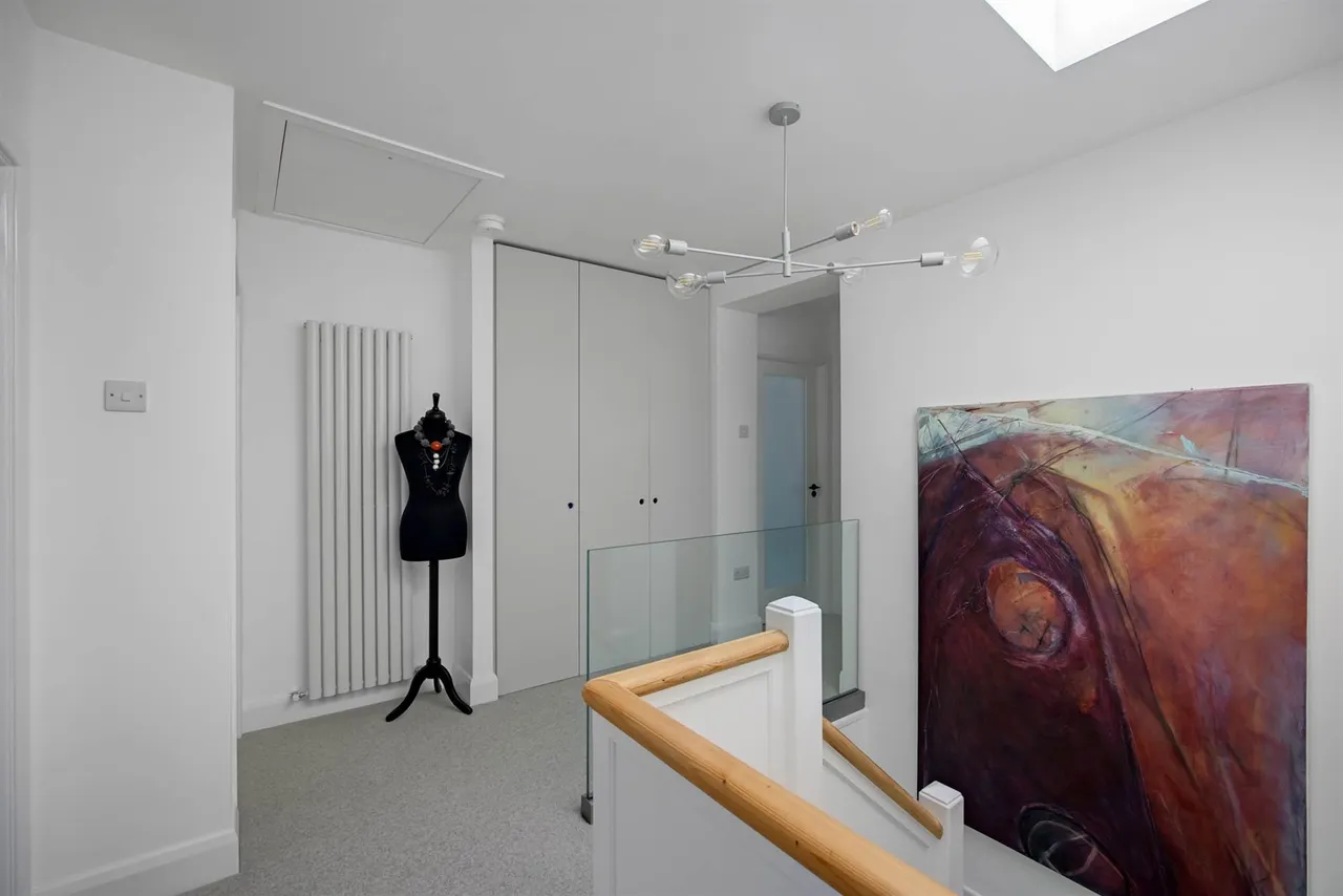 off Castlehill Road, Belfast, BT4, photo 16