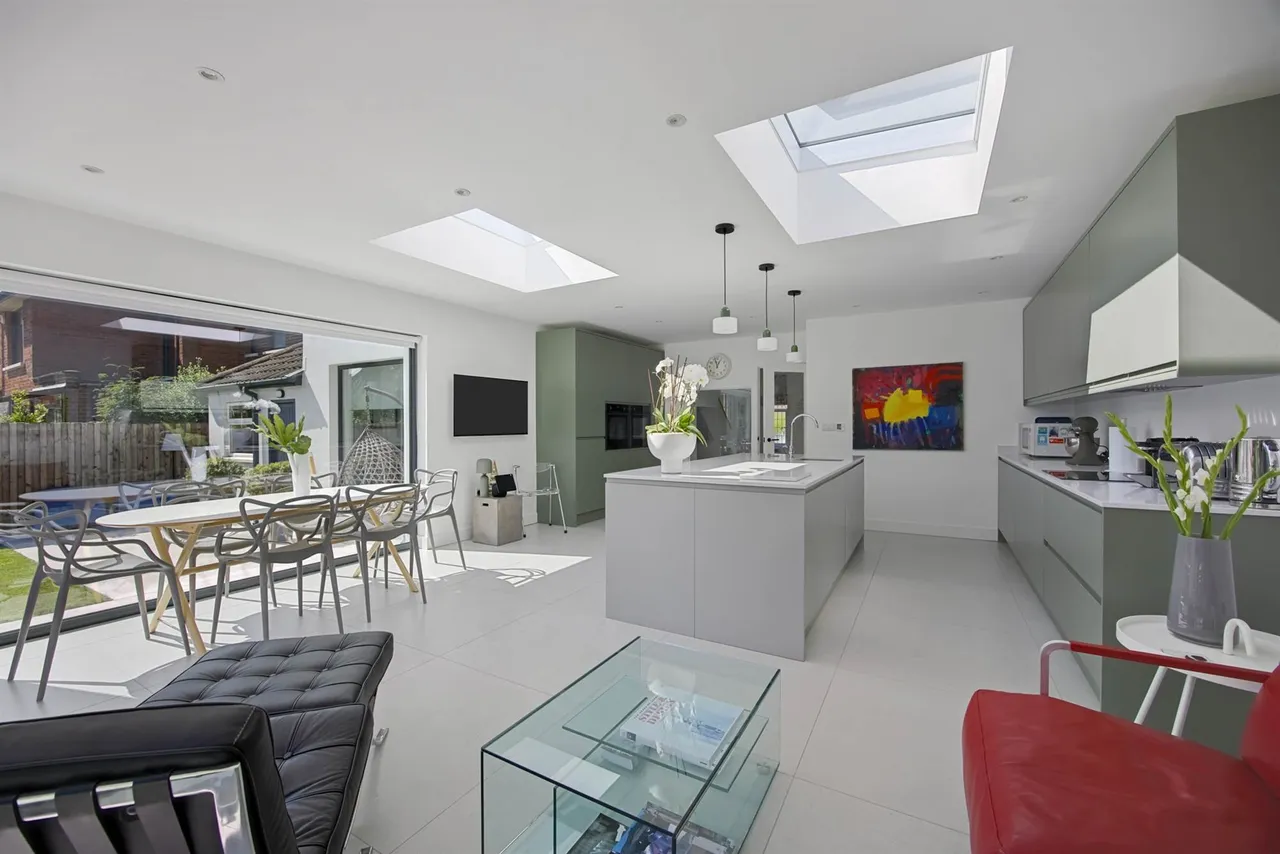 off Castlehill Road, Belfast, BT4, photo 13