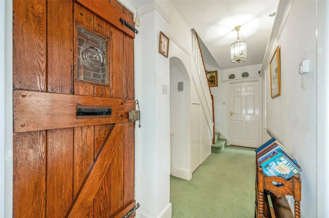 Old Broyle Road, West Broyle, PO19, photo 8