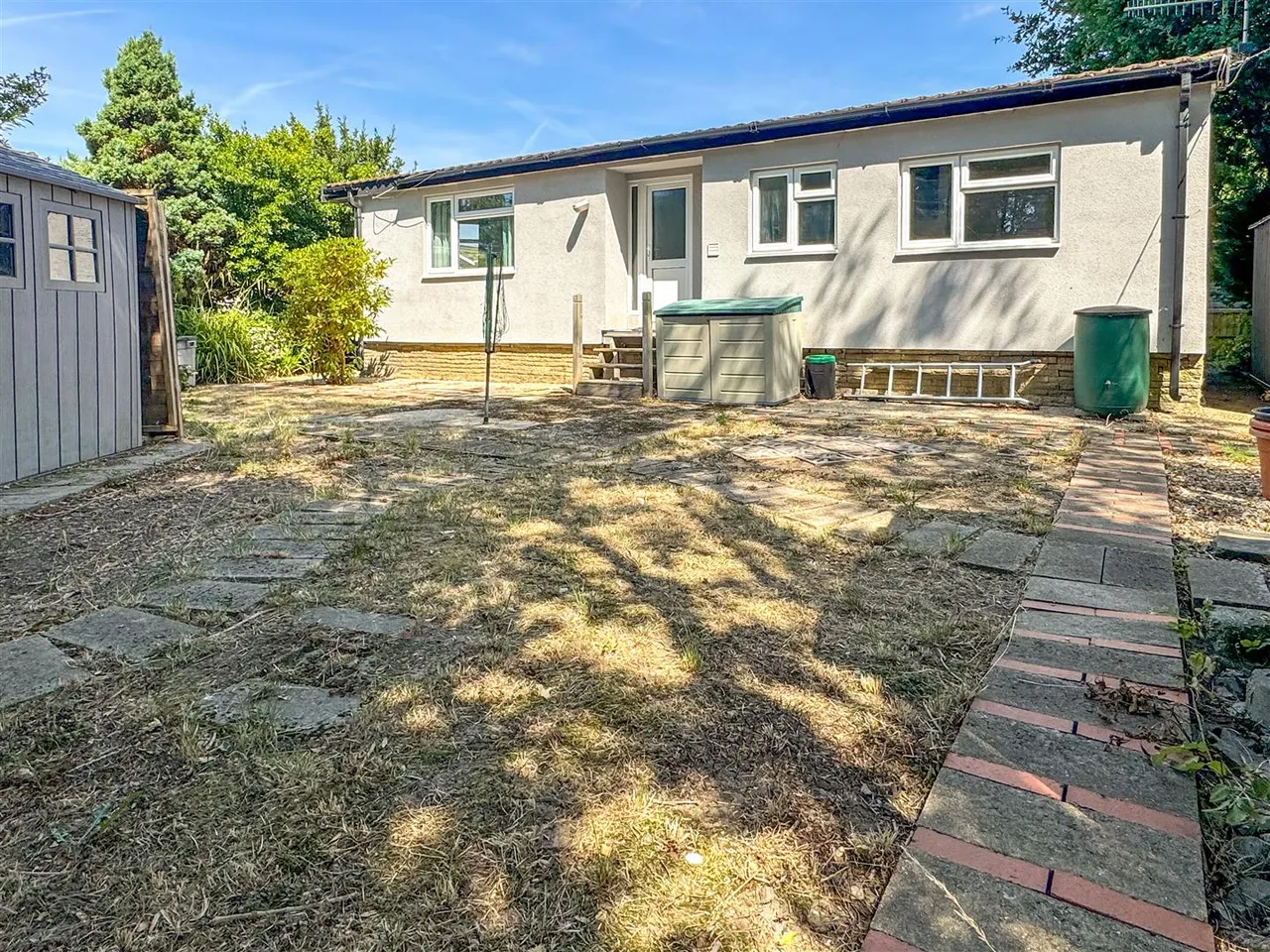 Hook Lane, Aldingbourne, photo 13
