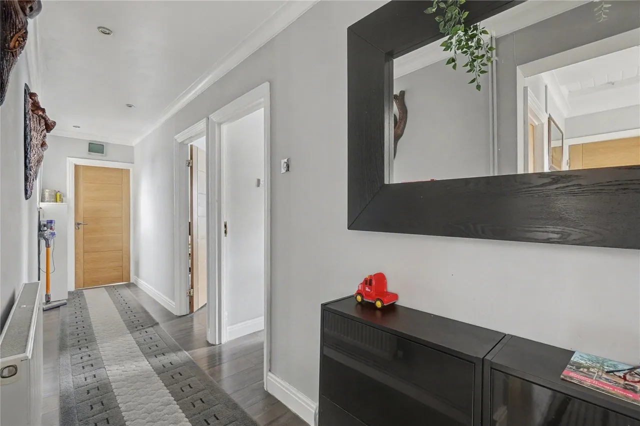 Bexley Road, SE9, photo 5