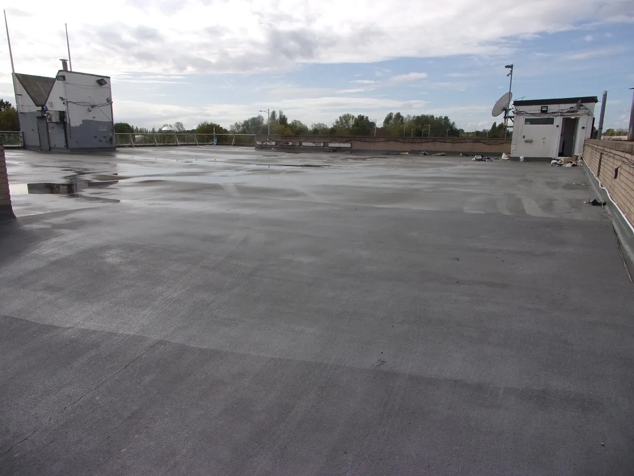 land to rent, Forest Road, Ilford, IG6