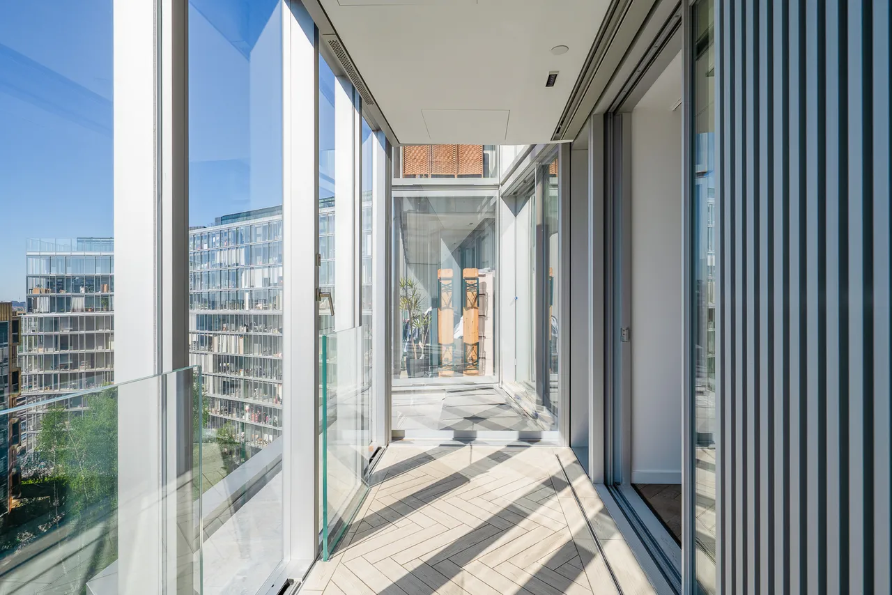 Circus Road West, London, SW11, photo 20