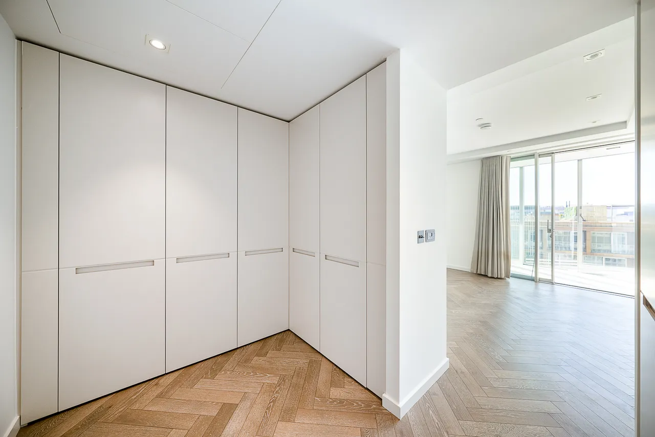 Circus Road West, London, SW11, photo 8