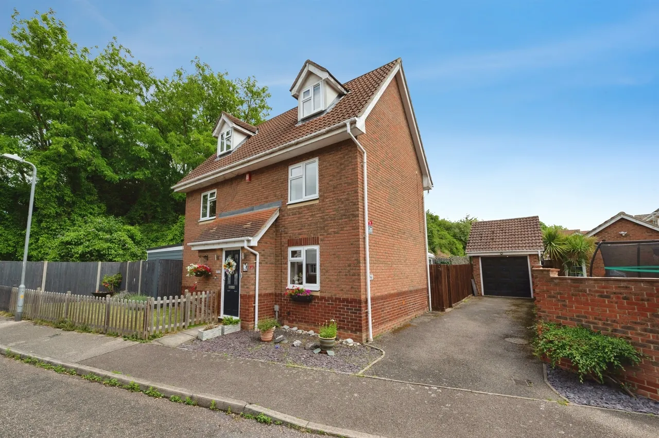 Gunning Road, Grays, RM17, photo 20