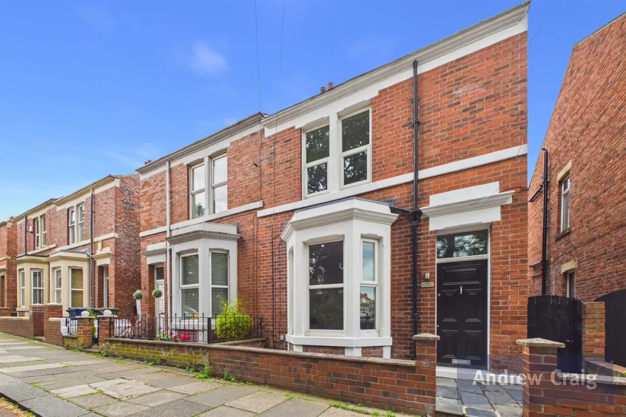 3 bed house for sale, Coleridge Avenue, Low Fell, NE9