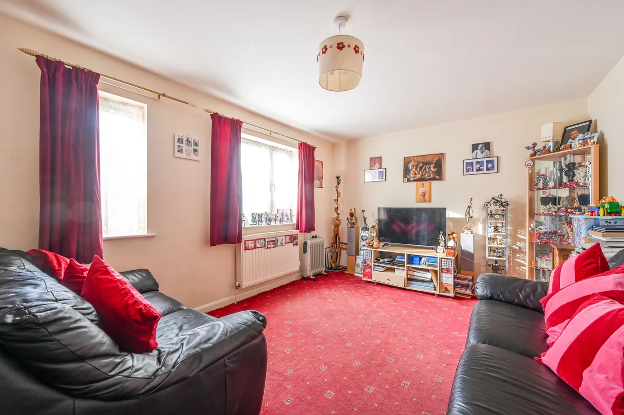 68a Whitethorn Street, London, photo 2