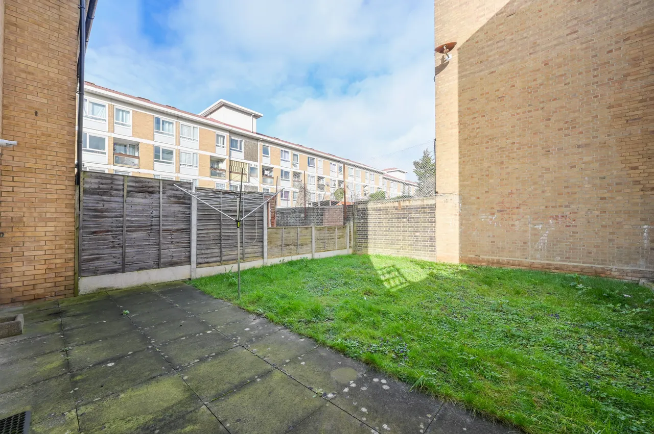 68a Whitethorn Street, London, photo 5