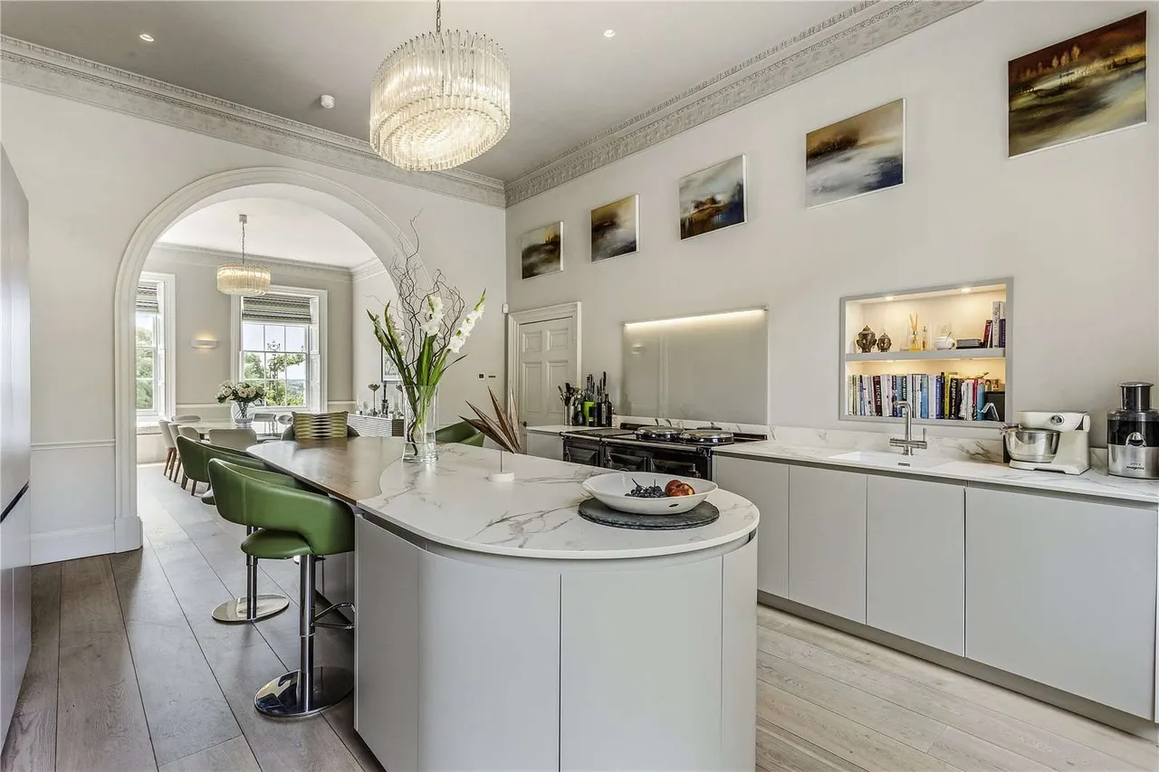 Lansdown Crescent, Bath, Somerset, BA1 5EX, photo 4