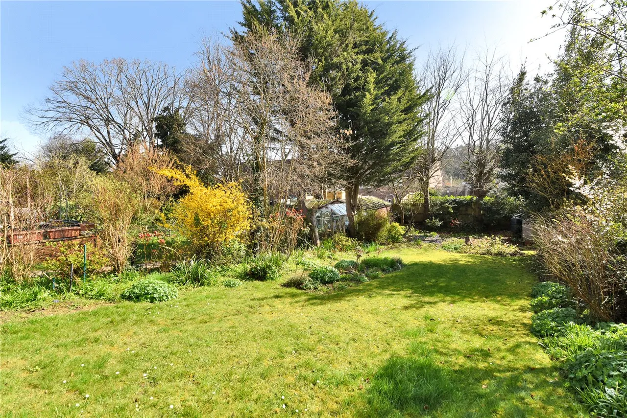 Pine Walk, Banstead, SM7, photo 14