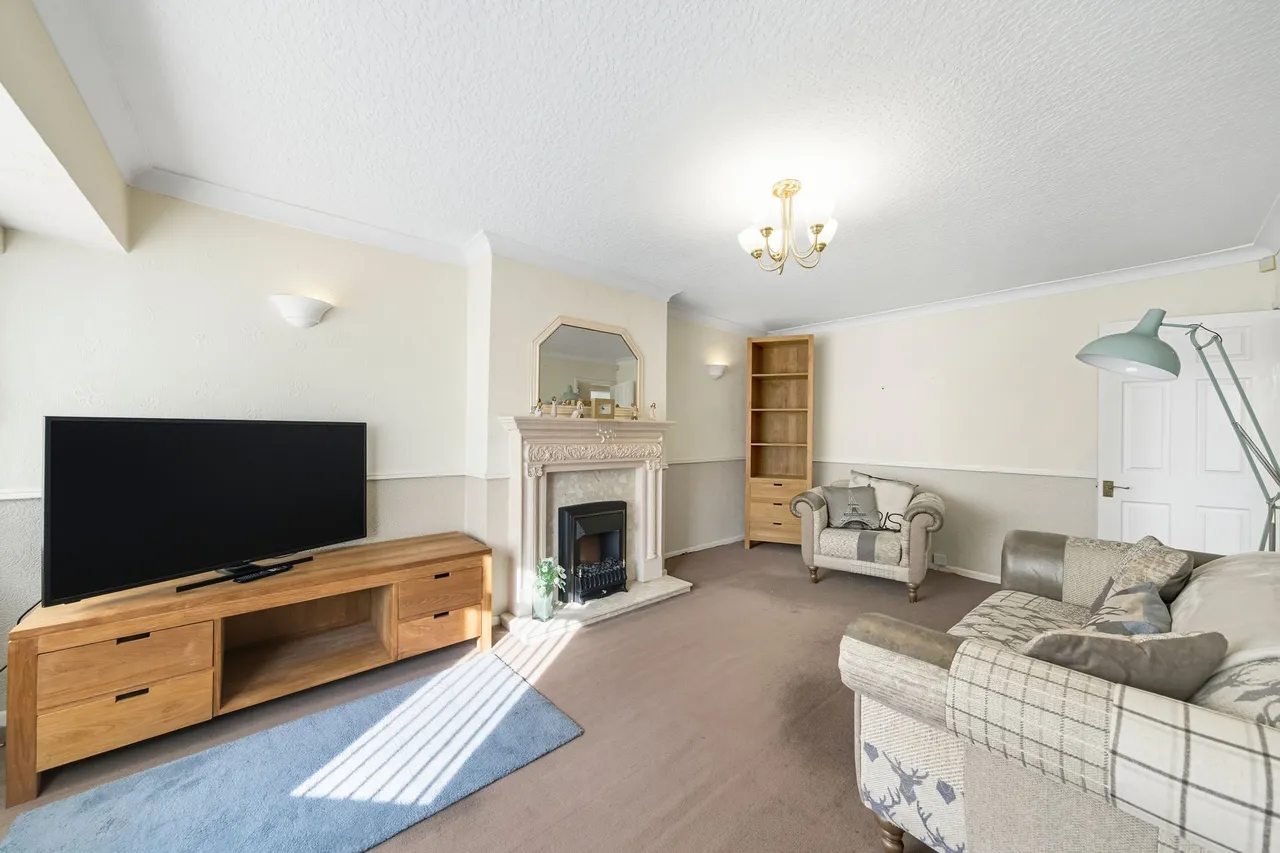 Rutland Street, Leigh, WN7 2NS, photo 5
