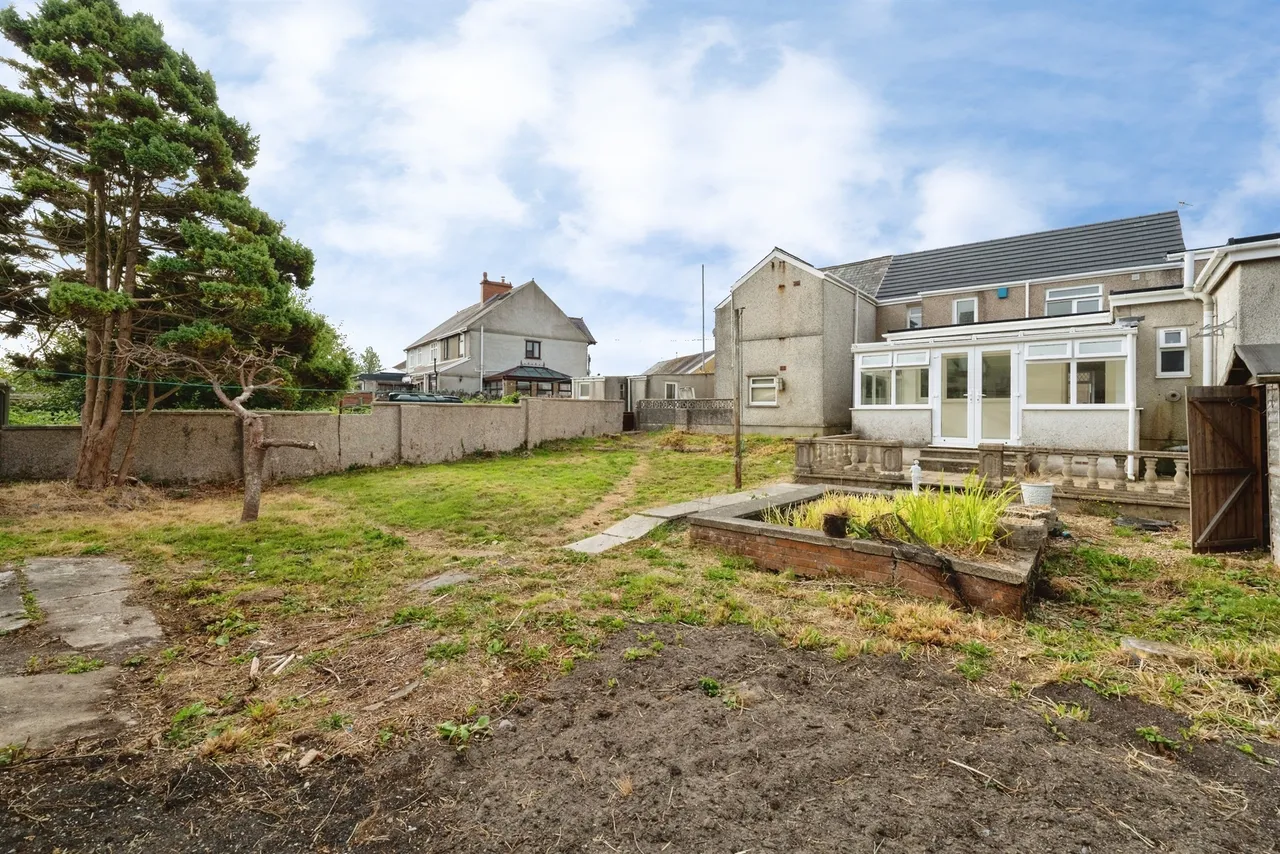 Gwilym Road, Swansea, SA9, photo 14