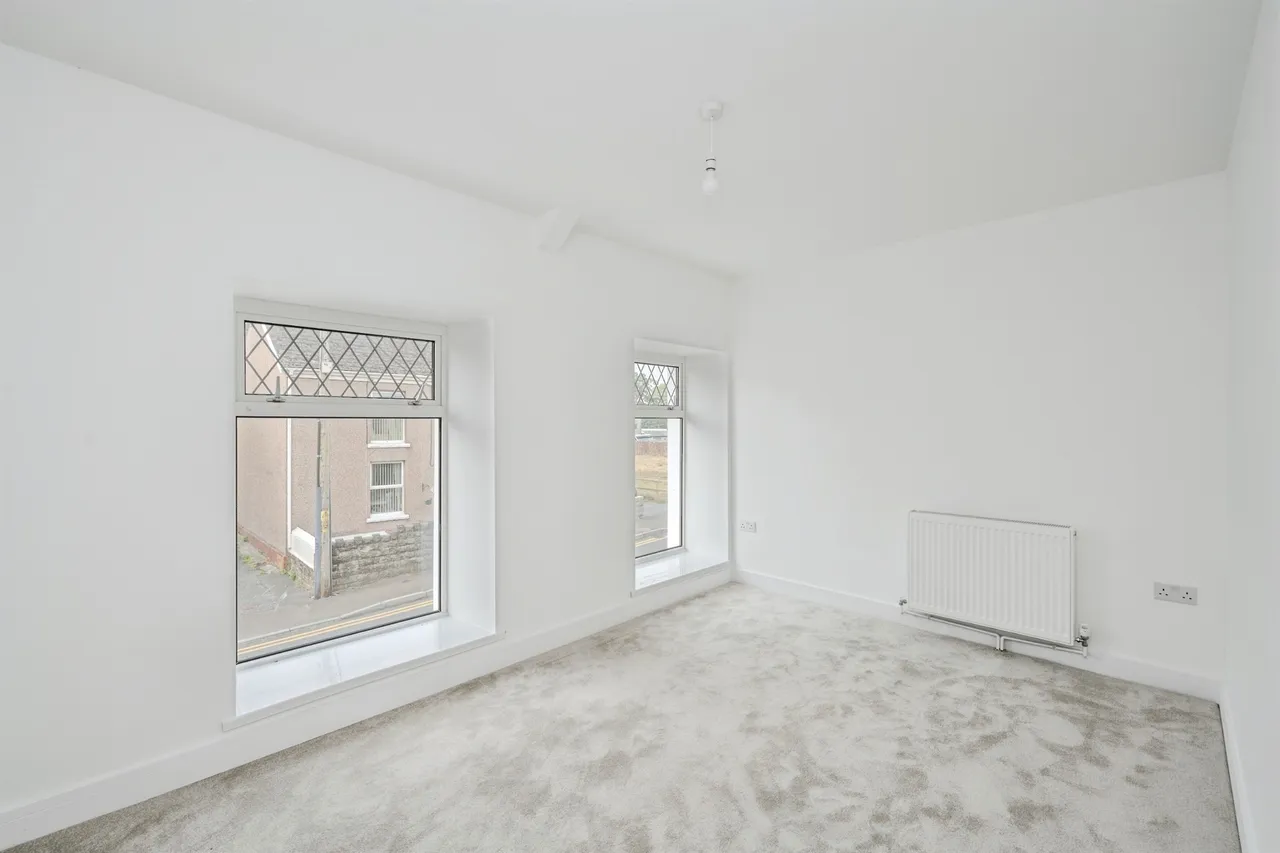 Gwilym Road, Swansea, SA9, photo 12