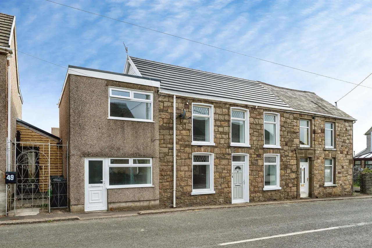 Gwilym Road, Swansea, SA9, photo 2