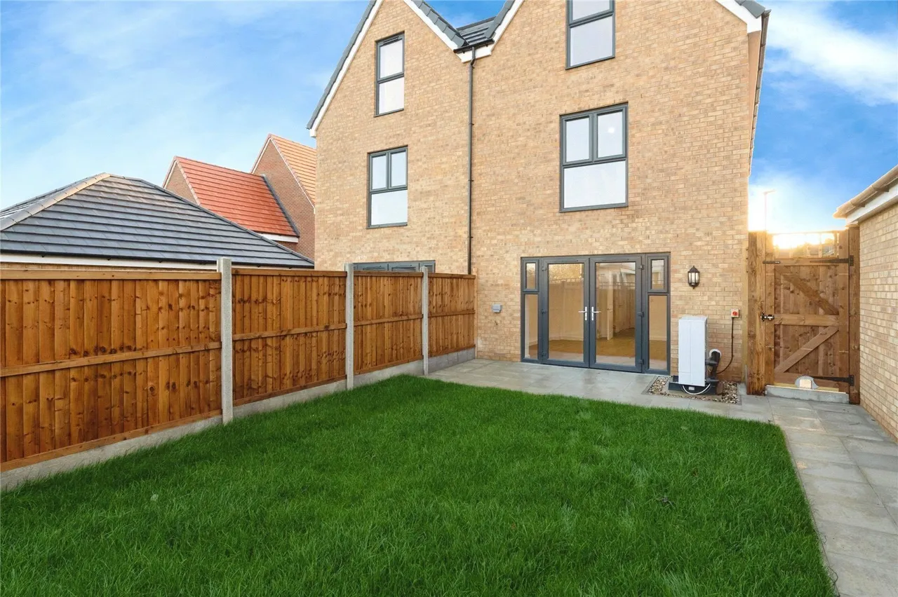 Ganels Mews, Ganels Road, Billericay, Essex, CM11, photo 19