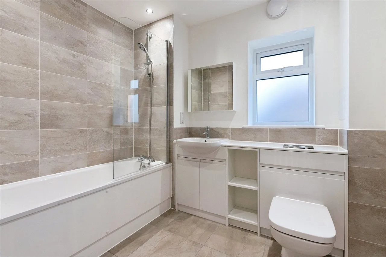 Ganels Mews, Ganels Road, Billericay, Essex, CM11, photo 16