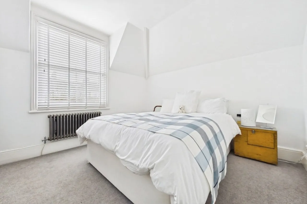 Bouverie Road West, Folkestone, photo 7