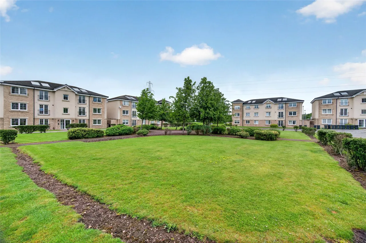 Mackie Place, Elrick, AB32, photo 22