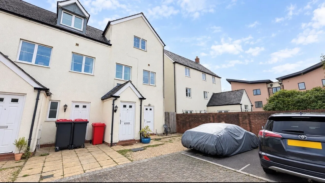 3 bed flat to rent, Lapwing Close, Portishead, BS20