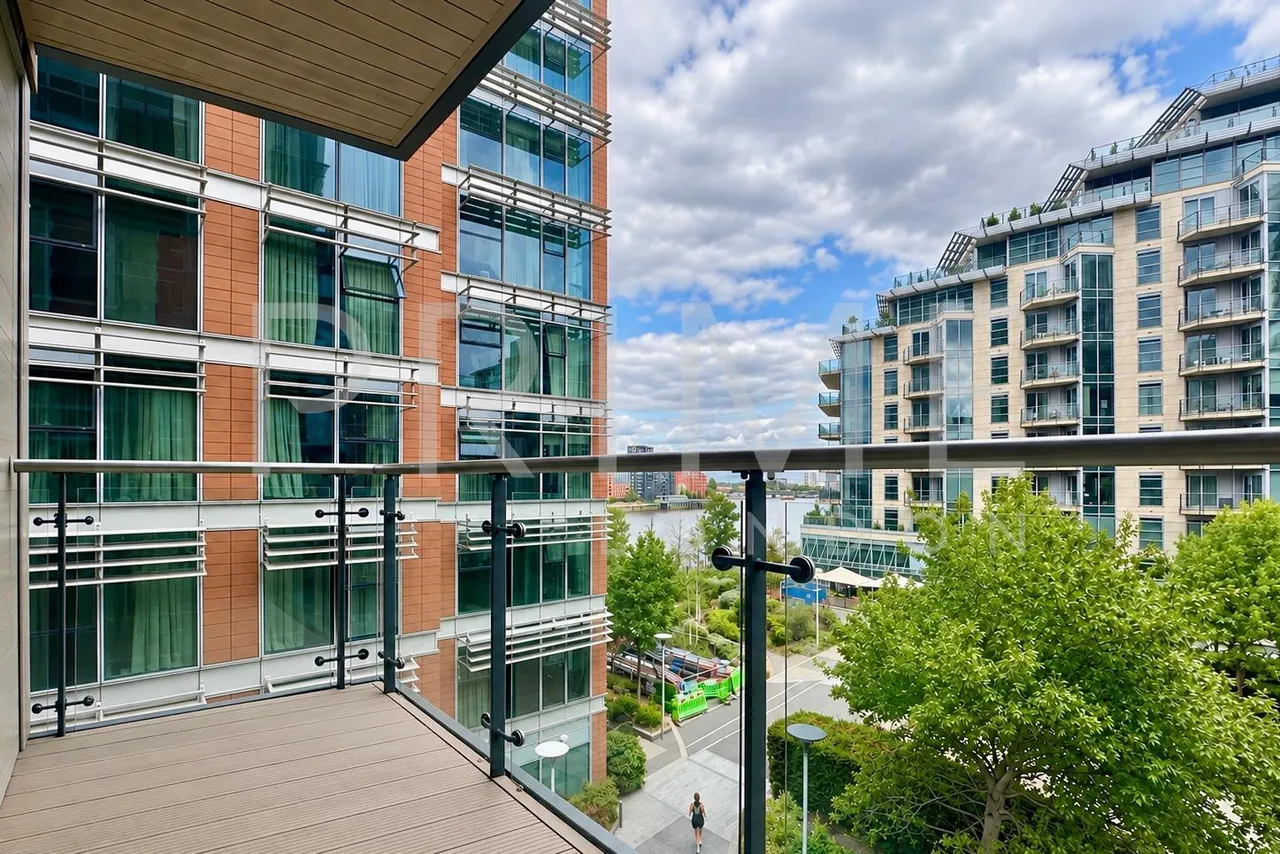 Juniper Drive, Battersea Reach, SW18, photo 9