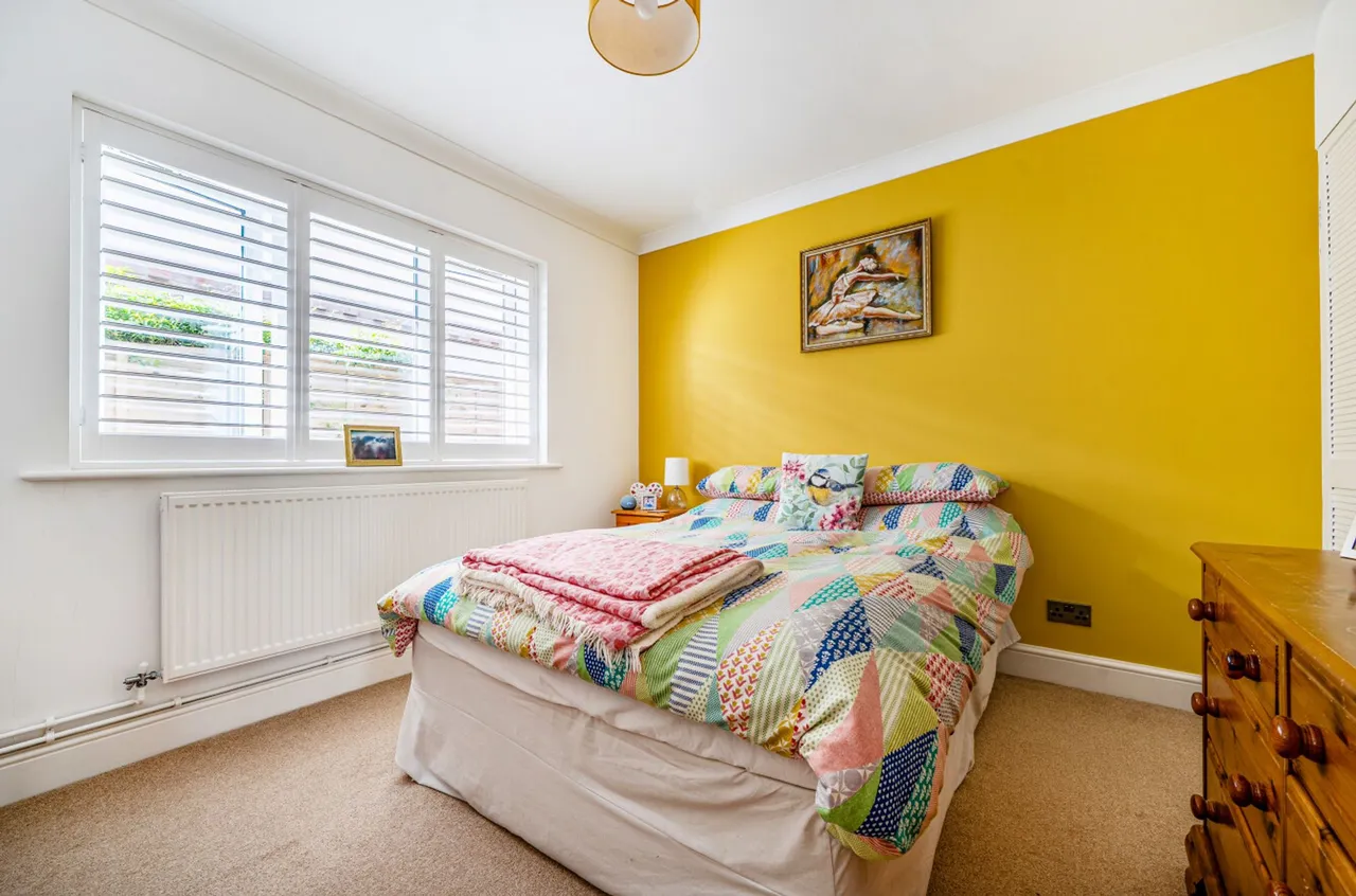 Holmwood Close, West Wittering, PO20, photo 13