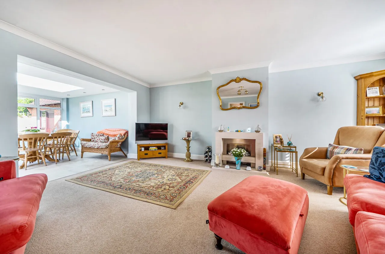 Holmwood Close, West Wittering, PO20, photo 7