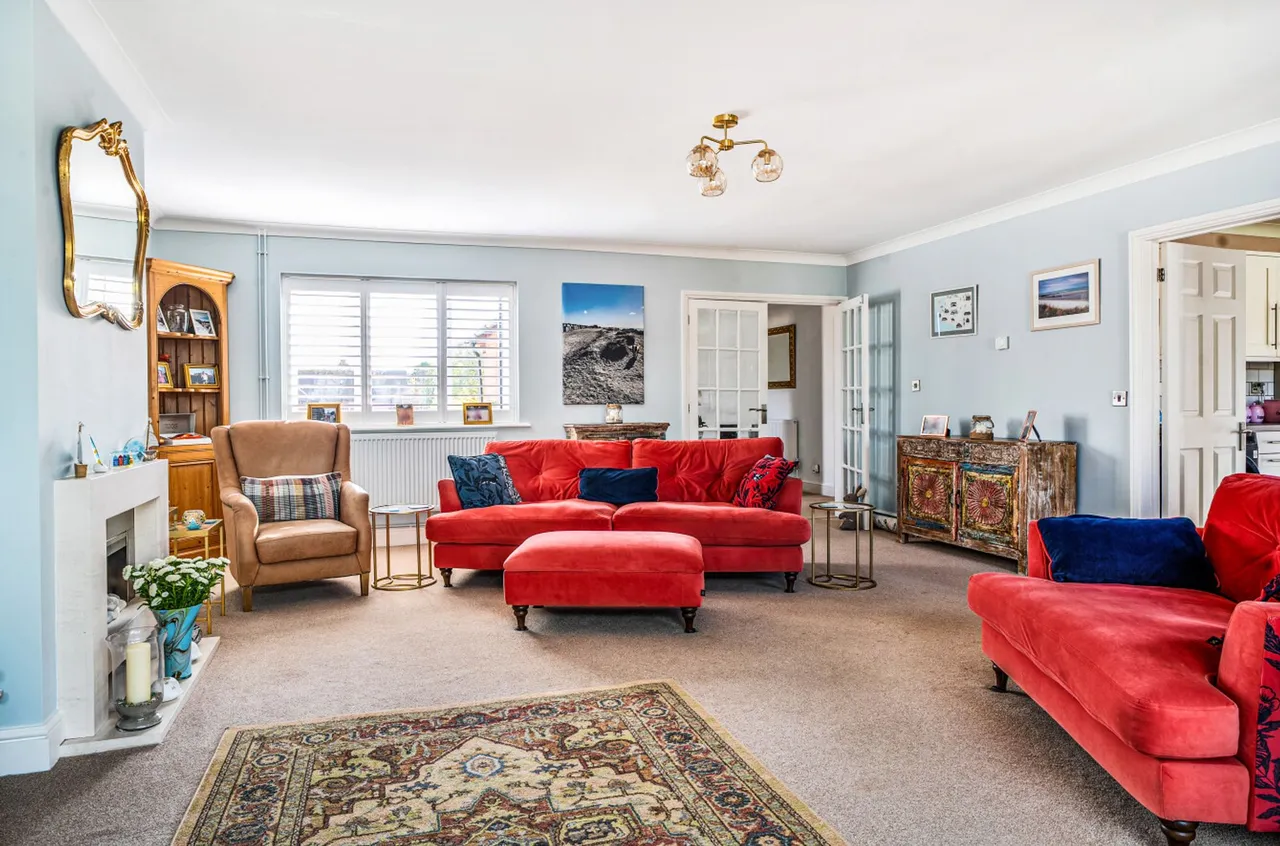 Holmwood Close, West Wittering, PO20, photo 10