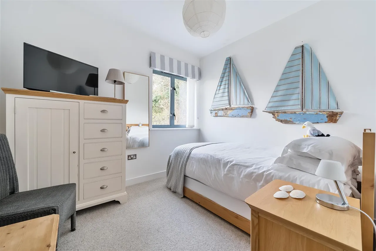 Station Road, Fowey, photo 9