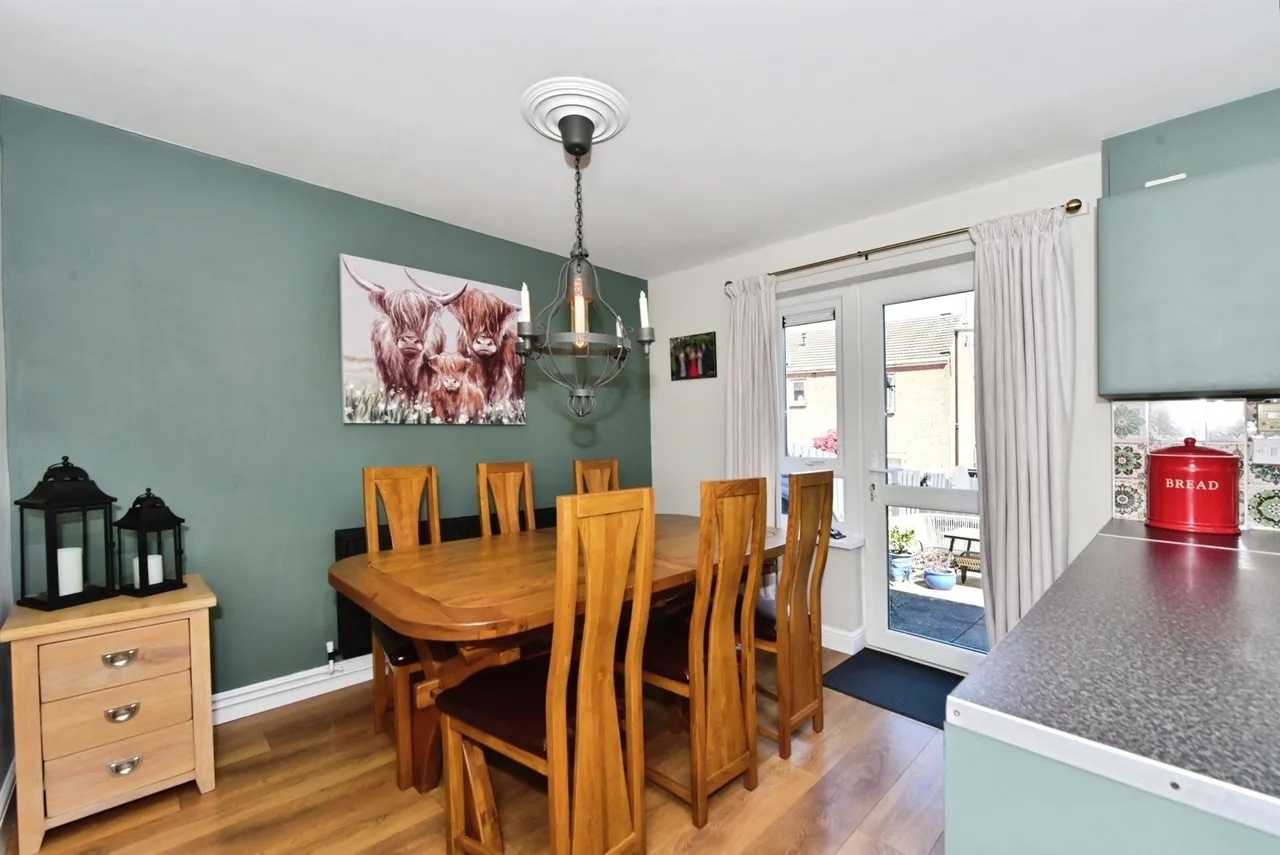 Raseby Avenue, Waterthorpe, Sheffield, South Yorkshire, S20, photo 4