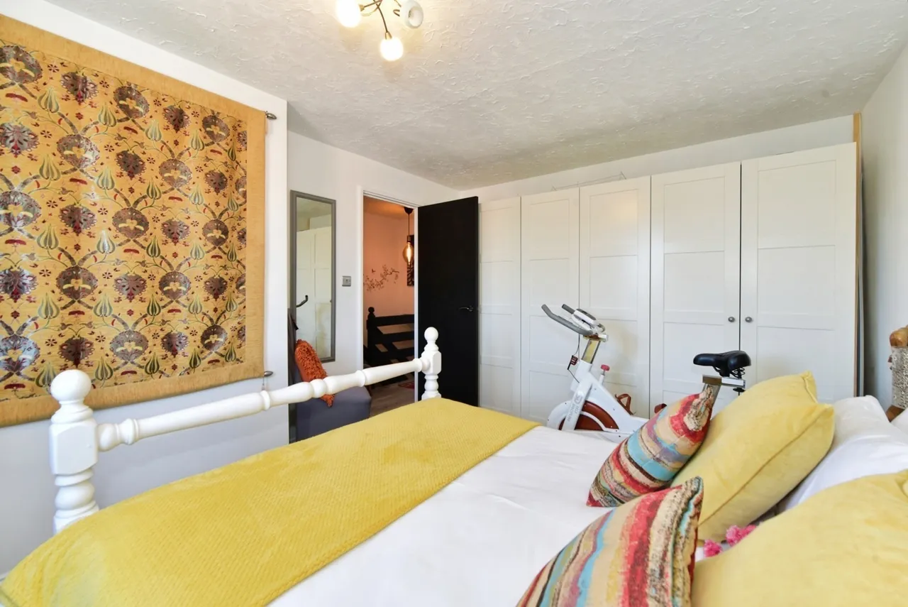 Raseby Avenue, Waterthorpe, Sheffield, South Yorkshire, S20, photo 11
