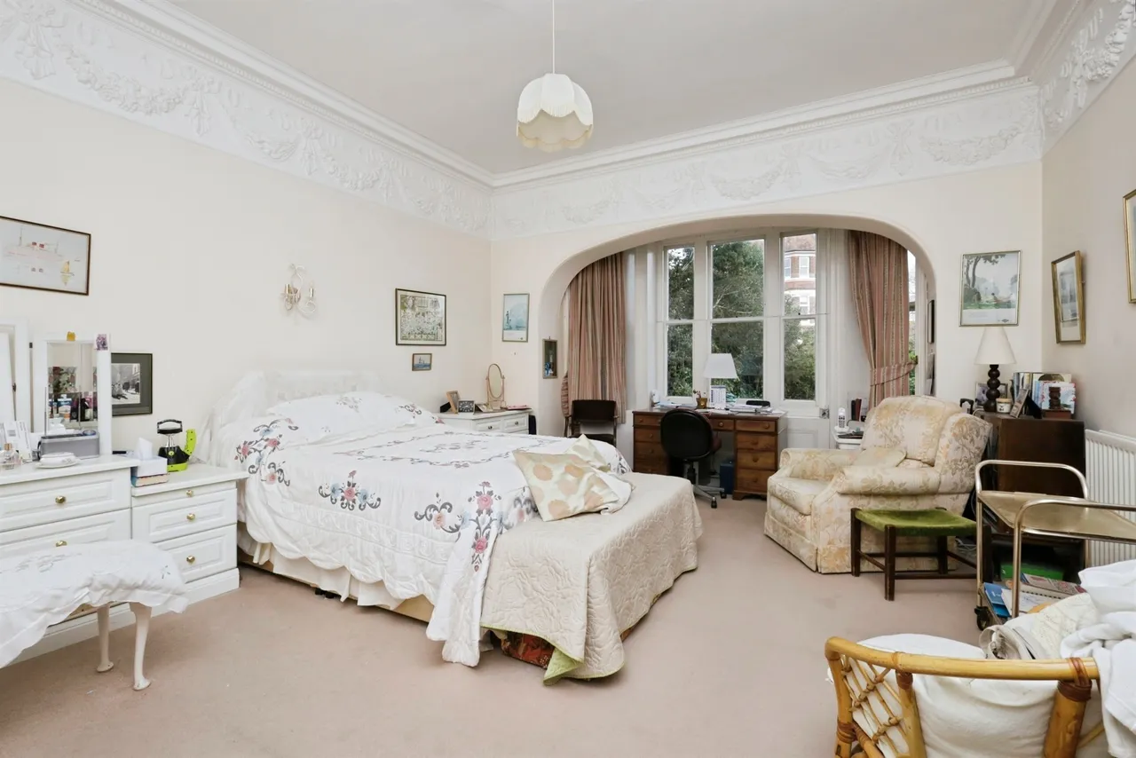 Staveley Road, Eastbourne, photo 7