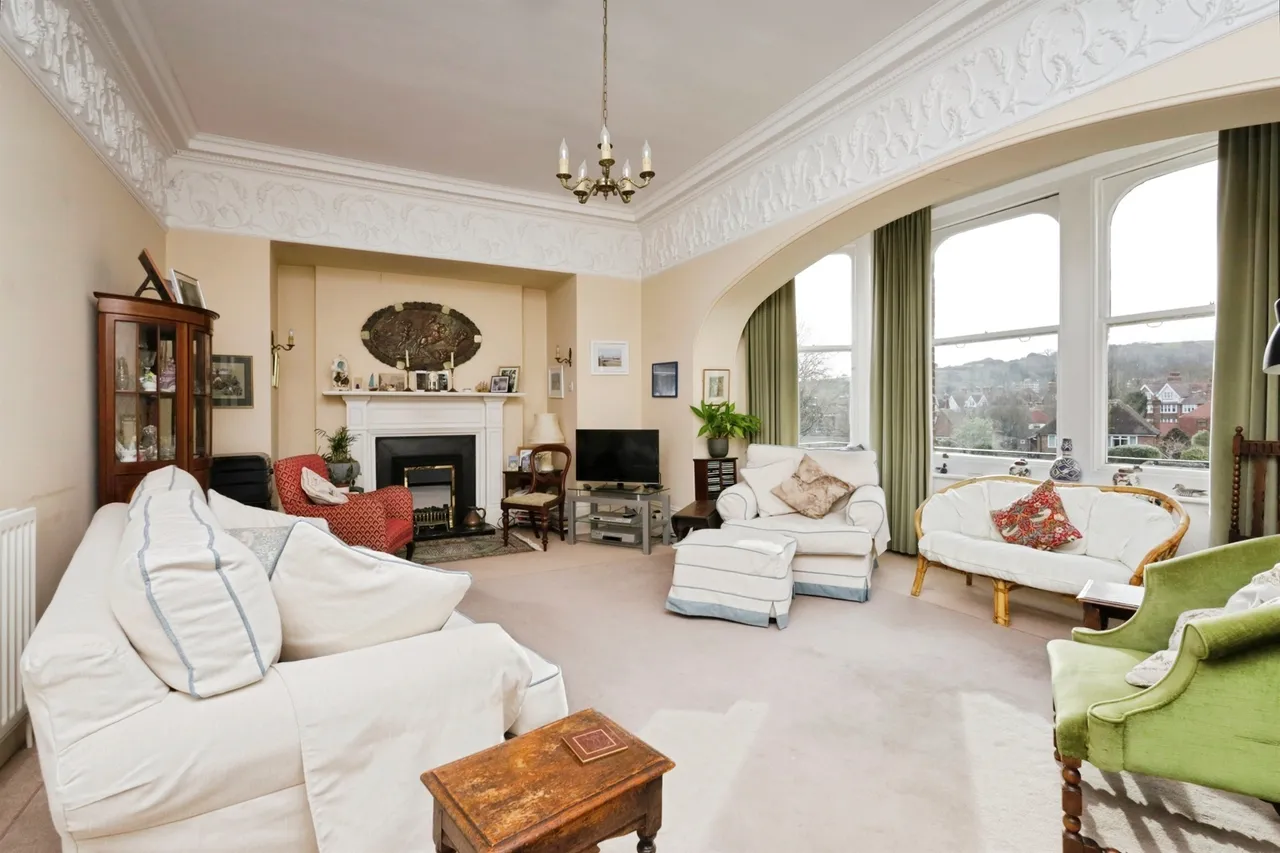 Staveley Road, Eastbourne, photo 4