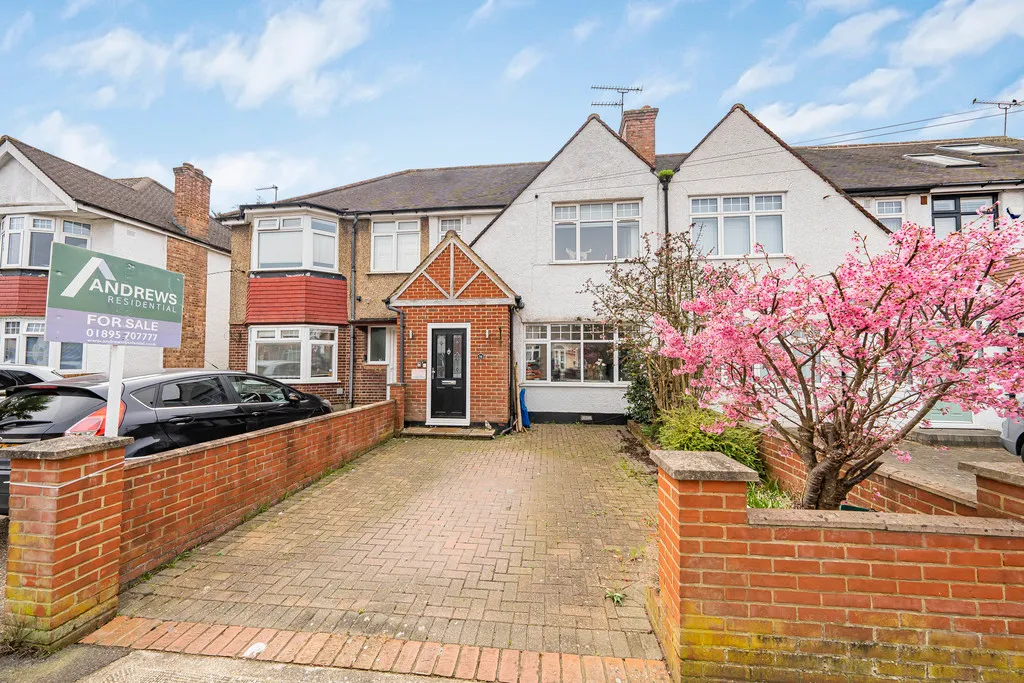 Merton Avenue, Hillingdon, UB10, photo 18