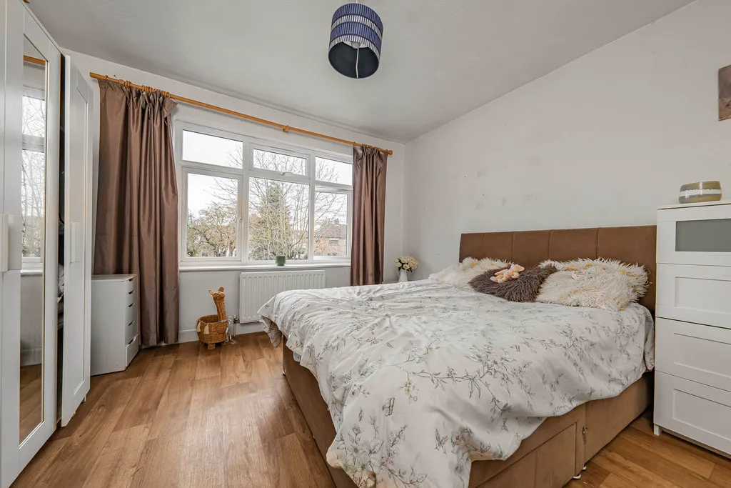 Merton Avenue, Hillingdon, UB10, photo 24
