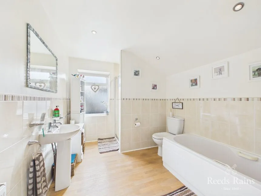 Cammidge Street, Withernsea, HU19, photo 4