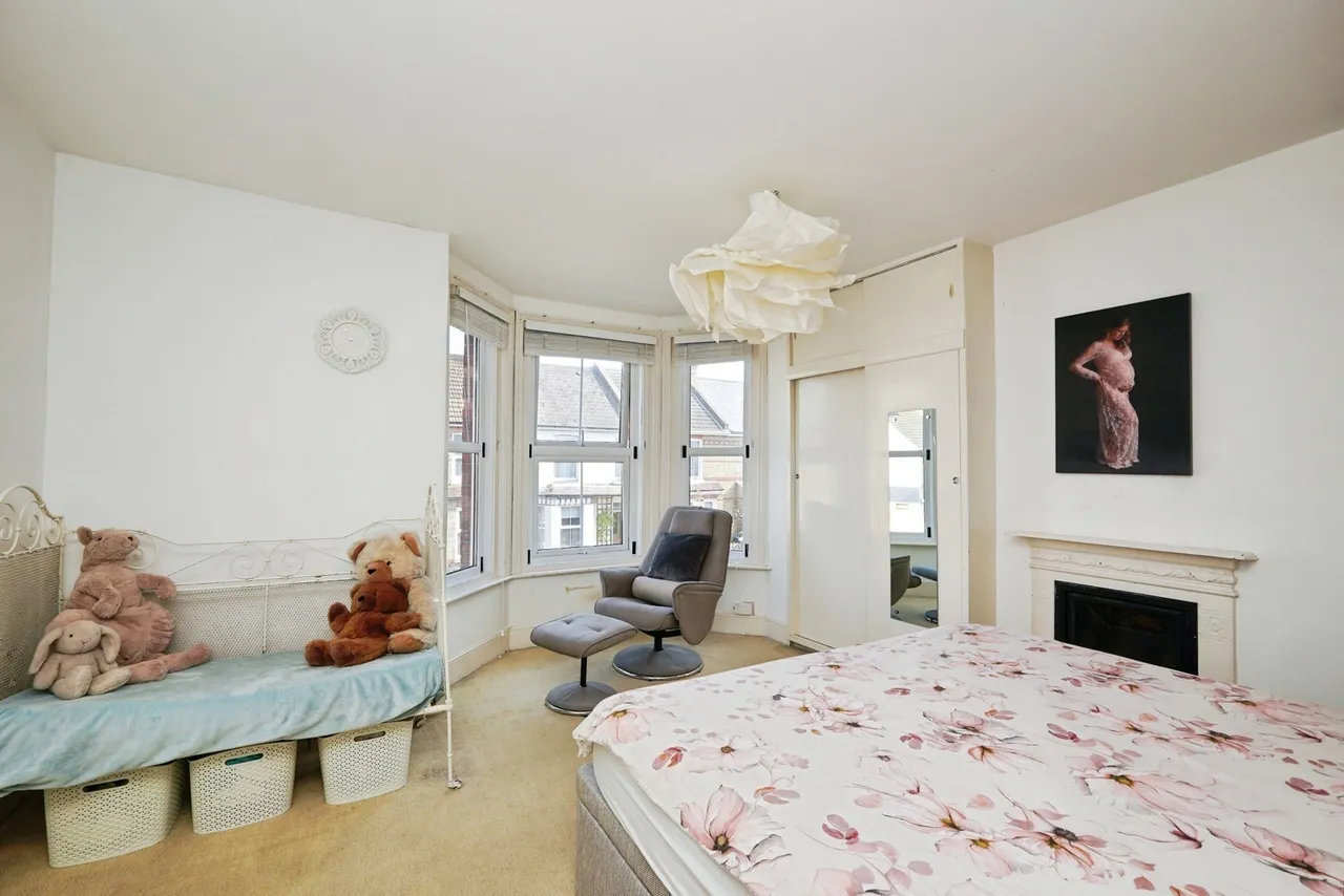 Warren Road, Folkestone, Kent, CT19, photo 9