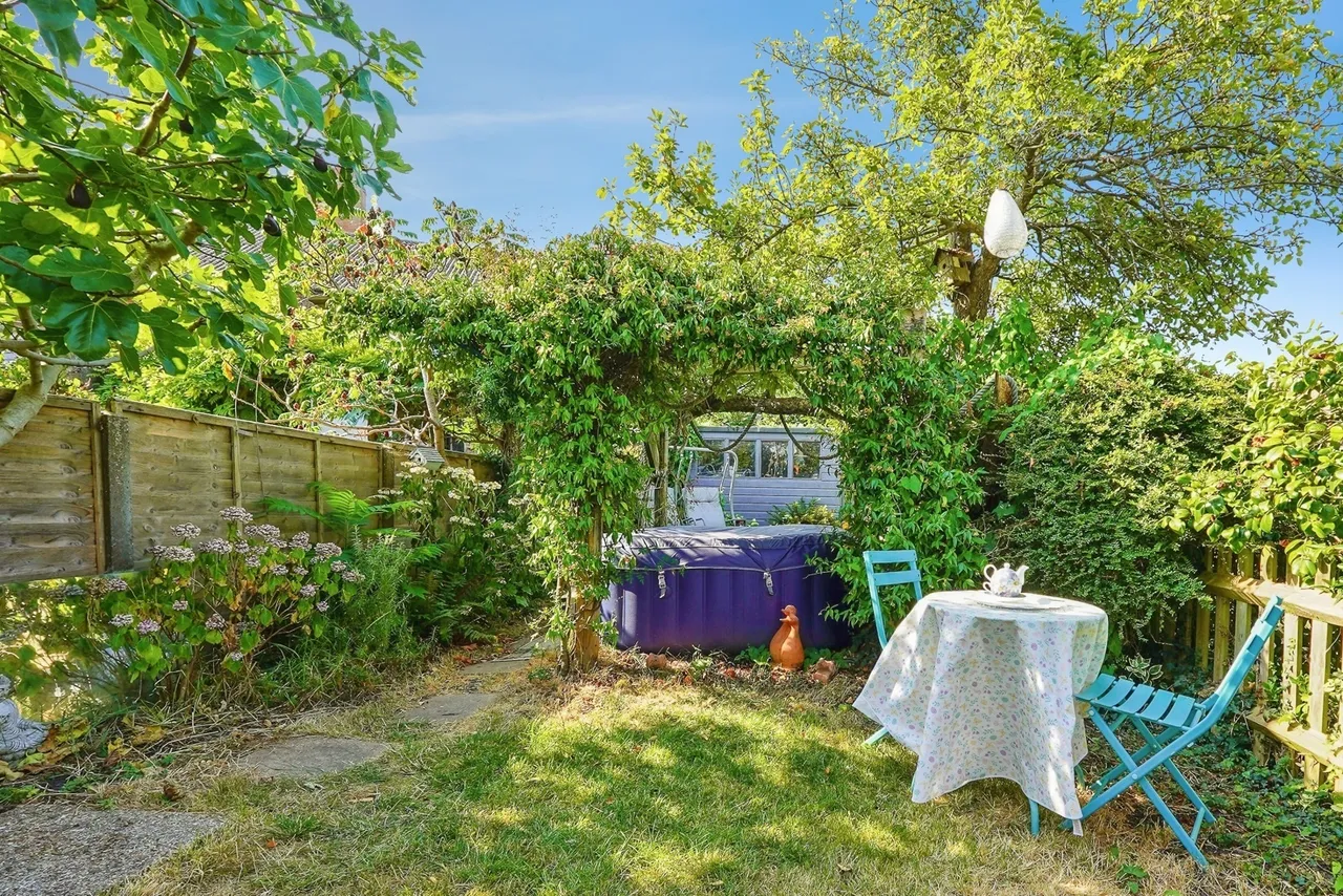 Warren Road, Folkestone, Kent, CT19, photo 16