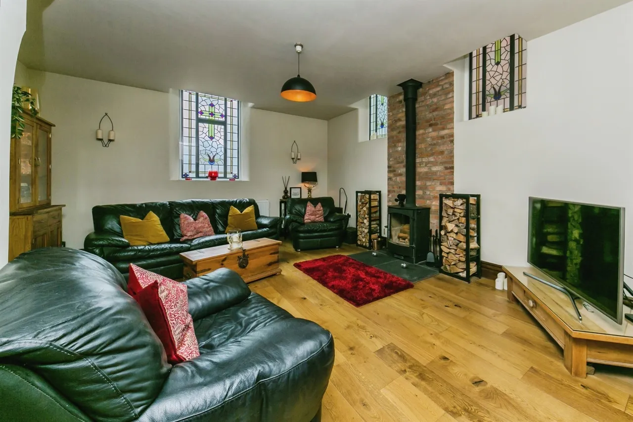 Chapel Green, Doveridge, Ashbourne, photo 2