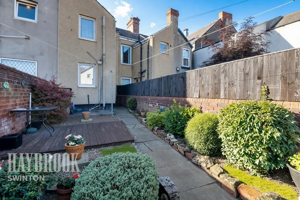 Station Road, Thurnscoe, photo 13
